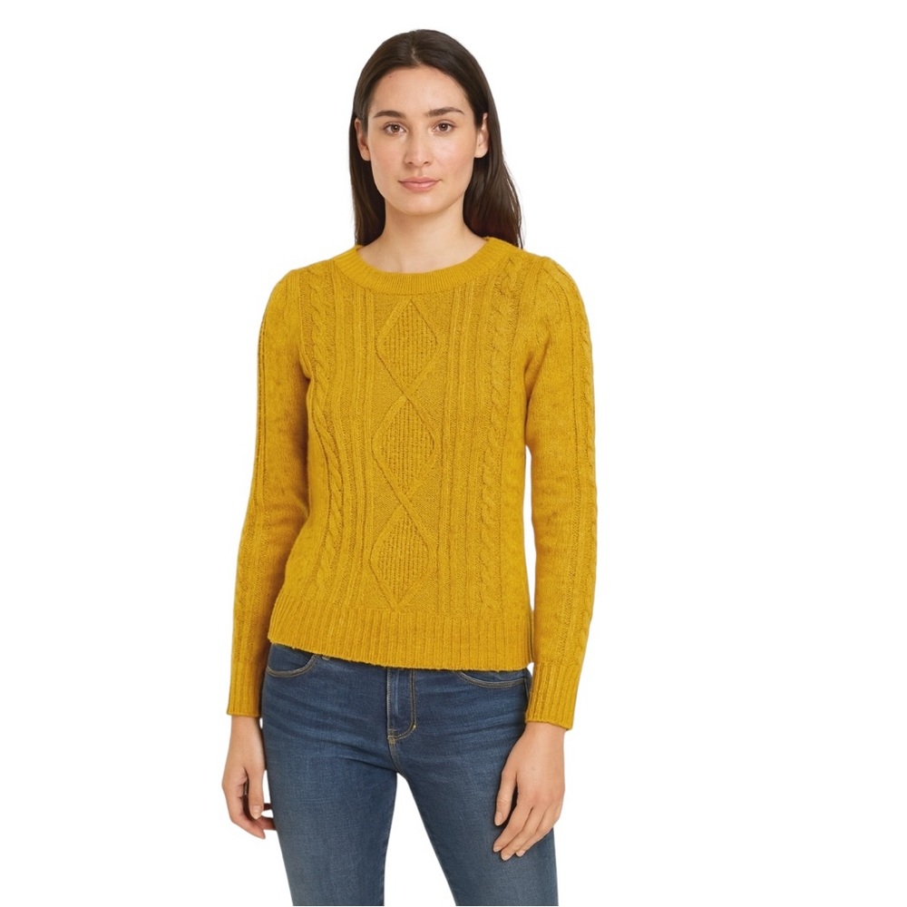 Old Navy cable knit crew neck sweater mustard women’s size small S